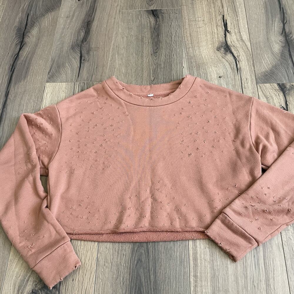 ALO Yoga Fierce Distressed Crewneck Cropped Pullover Sweatshirt Size XS Small * - Picture 3 of 10